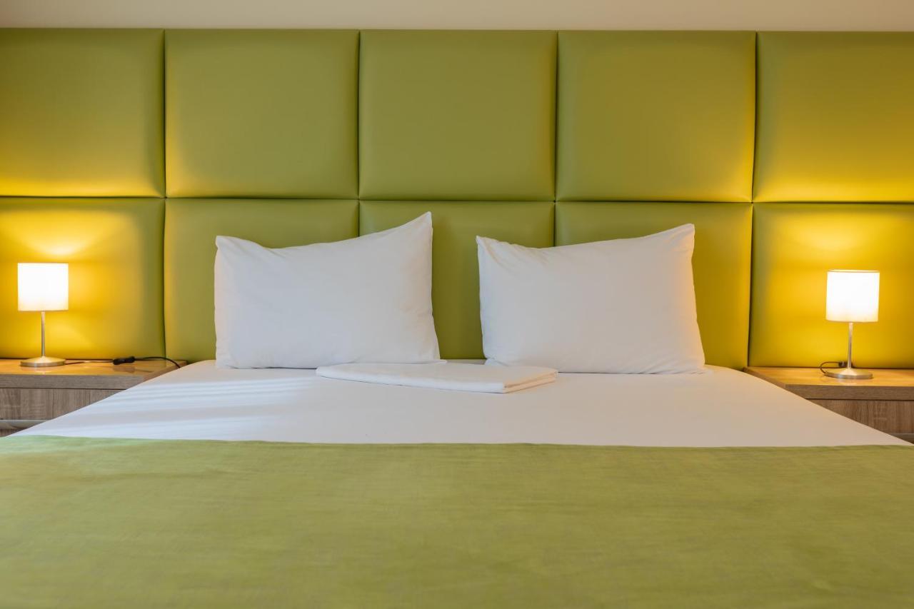 Hotel Corvaris Bucarest Extérieur photo