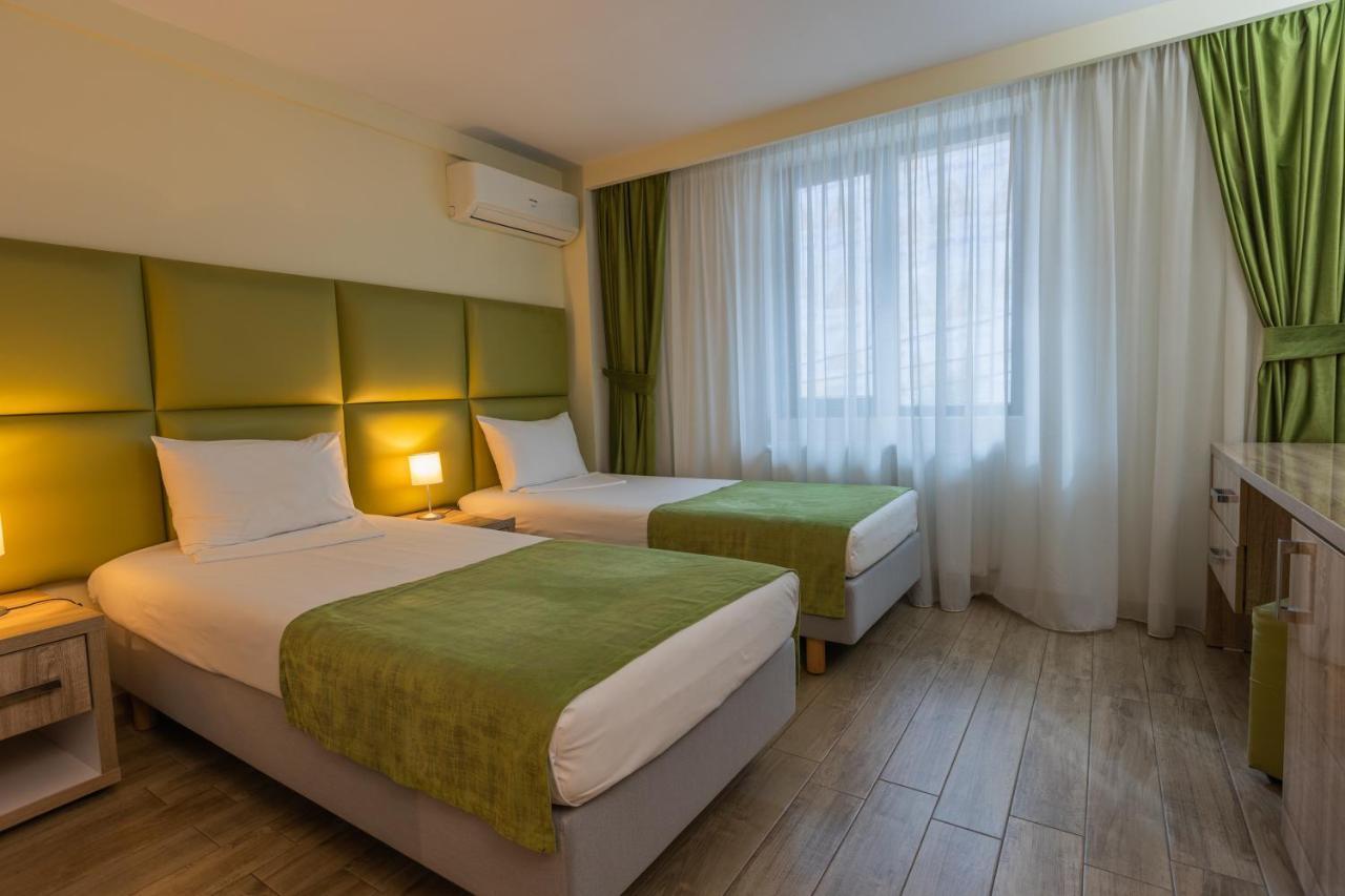 Hotel Corvaris Bucarest Extérieur photo